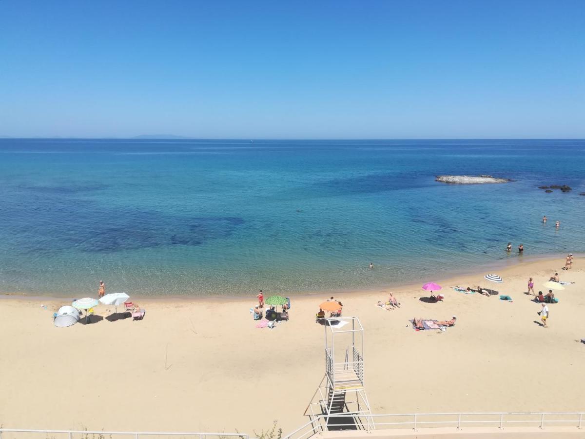 קאסטלסארדו Grazioso Attico Vicino Alla Spiaggia E Al Centro מראה חיצוני תמונה
